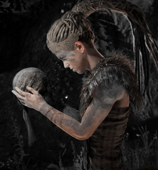 hellblade-acoso