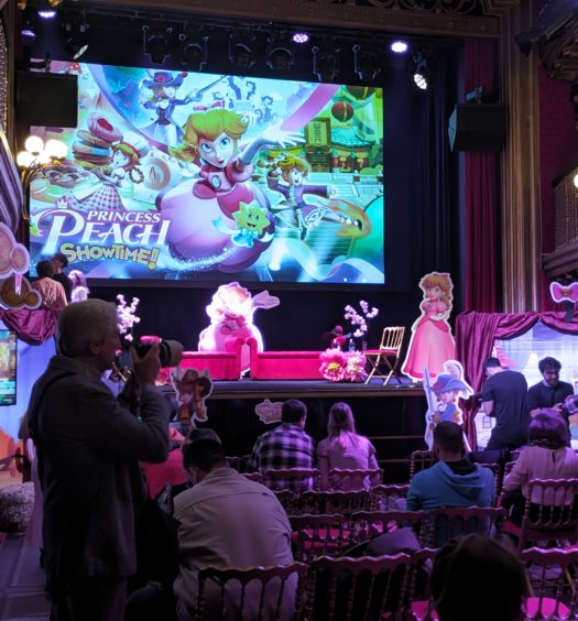 Princess peach showtime presentacion