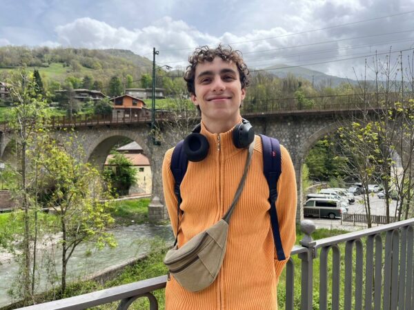 Eric Osuna desarrollador español de A Pizza Delivery